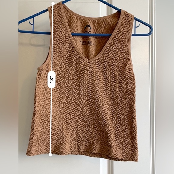 C.C Women's Tan Sleeveless Top - Picture 4 of 4